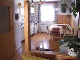 Apartment Pavla With 3 Bedrooms and 1 Bathrooms