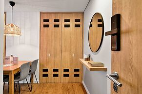 w Prestigious 1BR w Balcony in Usaquen