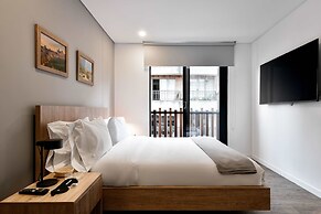 w Prestigious 1BR w Balcony in Usaquen