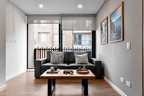 w Prestigious 1BR w Balcony in Usaquen