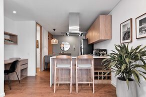 w Prestigious 1BR w Balcony in Usaquen