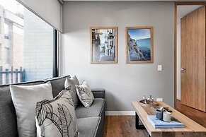 w Prestigious 1BR w Balcony in Usaquen