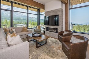 202 Lakelodge 4 Bedroom Condo