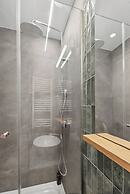 limehome Piraeus Olive