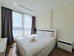 Vinhomes Cozy Apartment