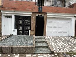 LAURELES INN