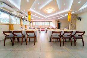 Treebo Sree Varshavilas Regency