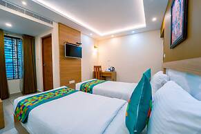 Treebo Sree Varshavilas Regency