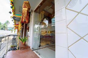 Treebo Sree Varshavilas Regency