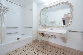 Budget Inn By OYO San Augustine