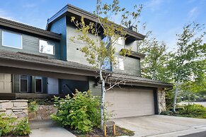 Lakeside Condos by Park City Vacations