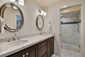 Lakeside Condos by Park City Vacations