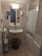 HOTEL DU PARC