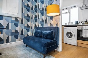 Brighton Courtyard boutique