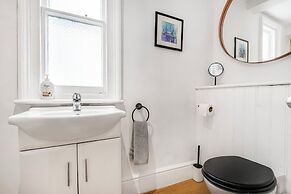 Brighton Courtyard boutique