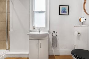 Brighton Courtyard boutique