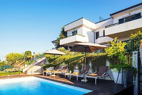 Villa Golfo Di Napoli With Private Pool