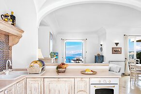 Villa Golfo Di Napoli With Private Pool