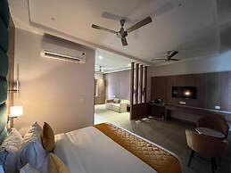 Hotel Three Seasons