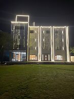 Hotel Three Seasons