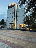 Hotel Three Seasons