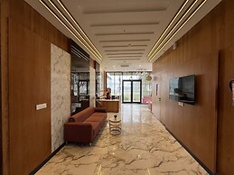 Hotel Three Seasons
