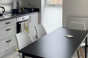 Modern Apartment All Amenities Greater London