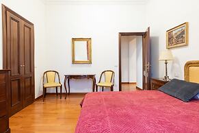 Elegant Salandra Suite