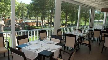Hotel Ansuiña