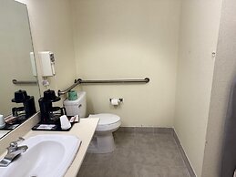 Budget Inn By Belvilla St George I-95