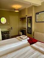 Highland Rooms - Room Only No Breakfast