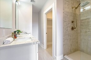 Roami at The Churchill