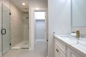 Roami at The Churchill