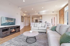 Roami at The Churchill