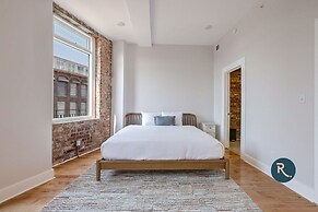 Roami at The Churchill