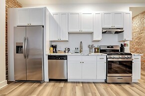 Roami at The Churchill