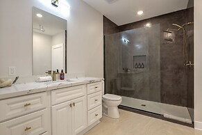 Roami at The Churchill