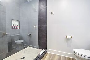 Roami at The Churchill