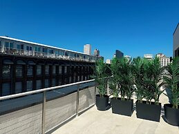 Roami at The Churchill