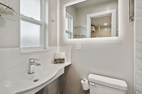 Beach 5 Villas - Immaculate 300 steps from the Ocean