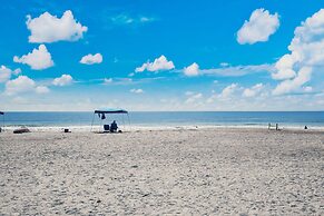 Beach 5 Villas - Immaculate 300 steps from the Ocean