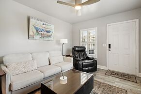 Beach 5 Villas - Immaculate 300 steps from the Ocean