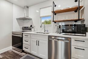 Beach 5 Villas - Immaculate 300 steps from the Ocean