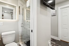 Beach 5 Villas - Immaculate 300 steps from the Ocean