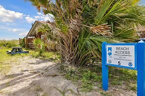 Beach 5 Villas - Immaculate 300 steps from the Ocean