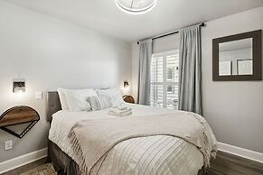 Beach 5 Villas - Immaculate 300 steps from the Ocean