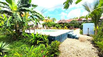 zanzllywood hotel and apartments