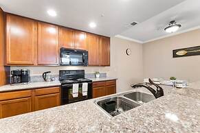 2BR Getaway Pool Gym Basketball Court Theater Access