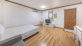 Gapyeong Hanulteo Pension