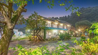 Gapyeong Hanulteo Pension